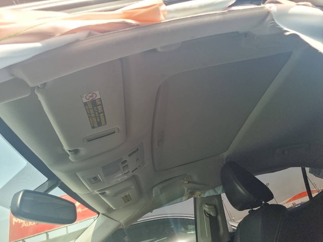 LEXUS IS 250 2015 - Marhaba Auction Used Cars - Image 8