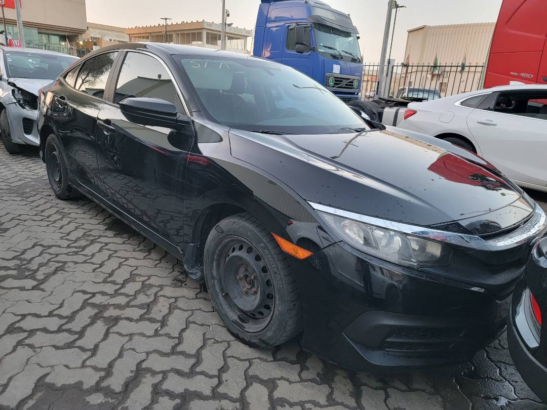 2018 HONDA CIVIC — 85621 KM — Lot H008726 — Main - Marhaba Auctions Used Cars - Image 5