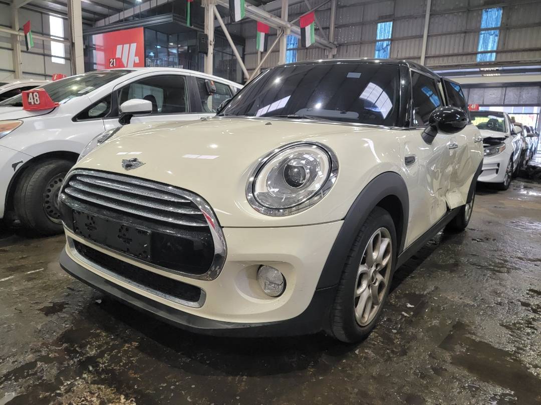 2015 MINI COOPER — 80817 KM — Lot B04946 — Main - Marhaba Auctions Used Cars - Image 4