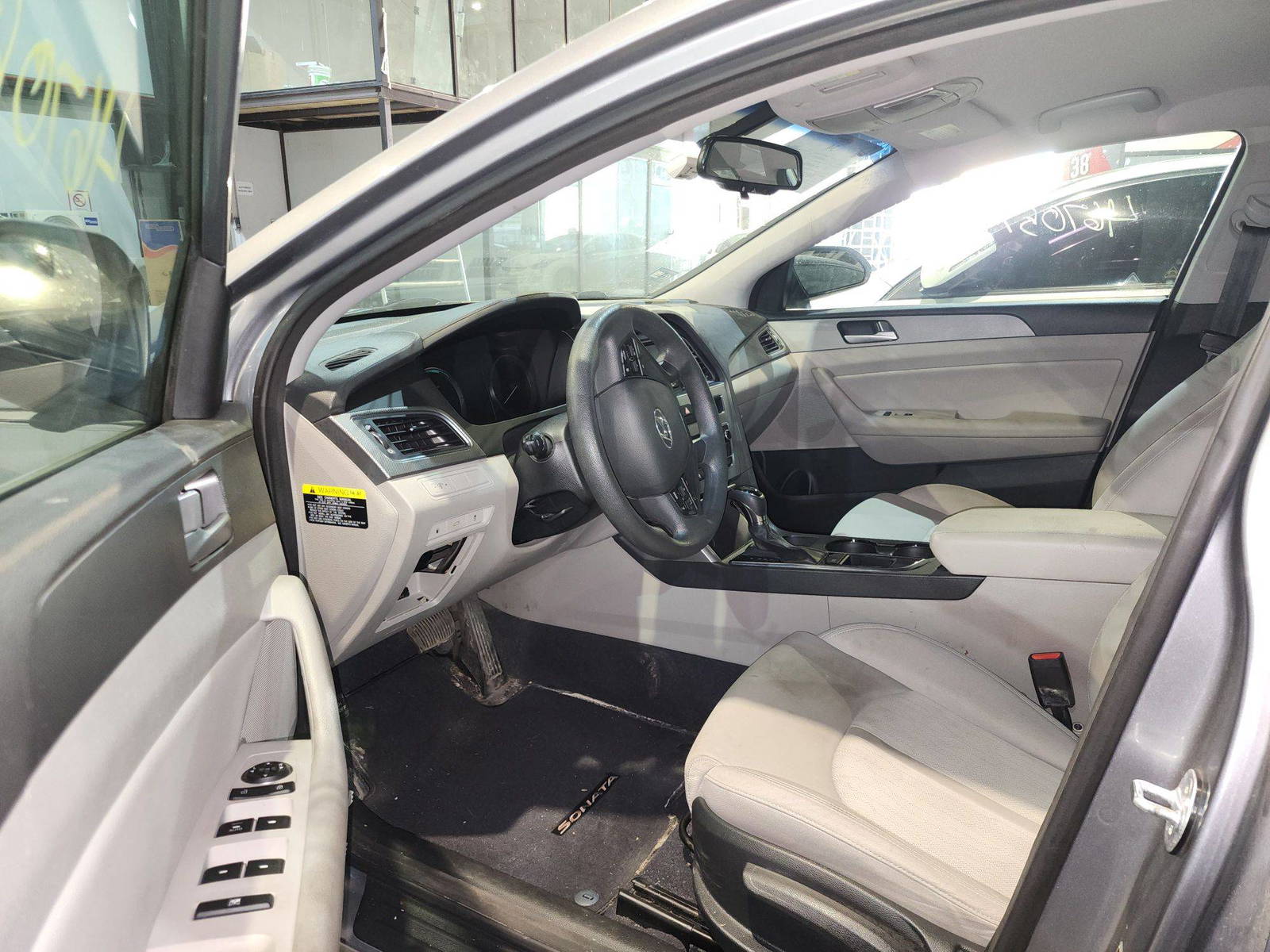 HYUNDAI SONATA 2016 - Marhaba Auction Used Cars - Image 9