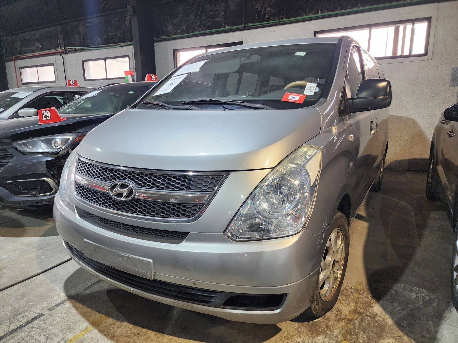 HYUNDAI GRAND STAREX 2011 - Marhaba Auction Used Cars - Image 4