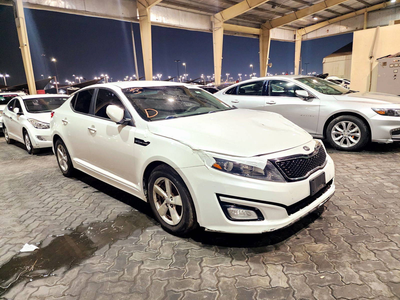 2014 KIA OPTIMA — 174807 Miles — Lot 81038514 — Souq - Marhaba Auctions Used Cars - Image 4