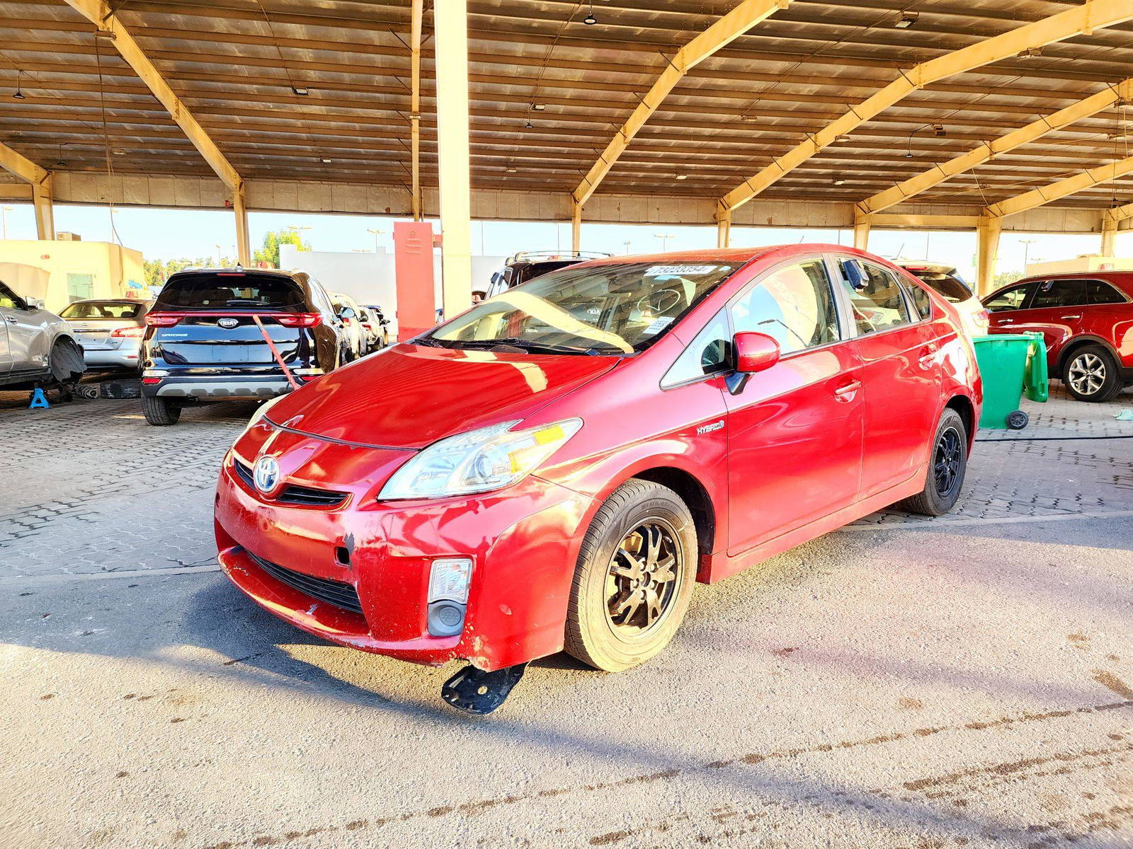 2010 TOYOTA PRIUS — 187756 Miles — Lot 73223354 — Souq - Marhaba Auctions Used Cars - Image 5