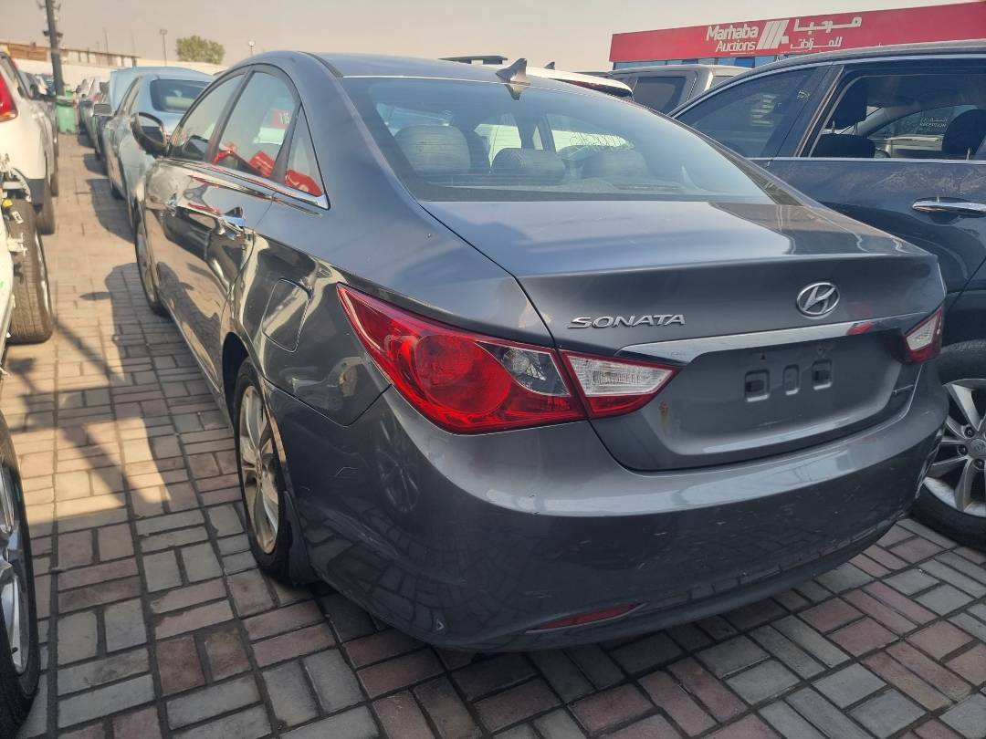 2011 HYUNDAI SONATA — 102735 Miles — Lot H130396 — Ind. 12 - Marhaba Auctions Used Cars - Image 3