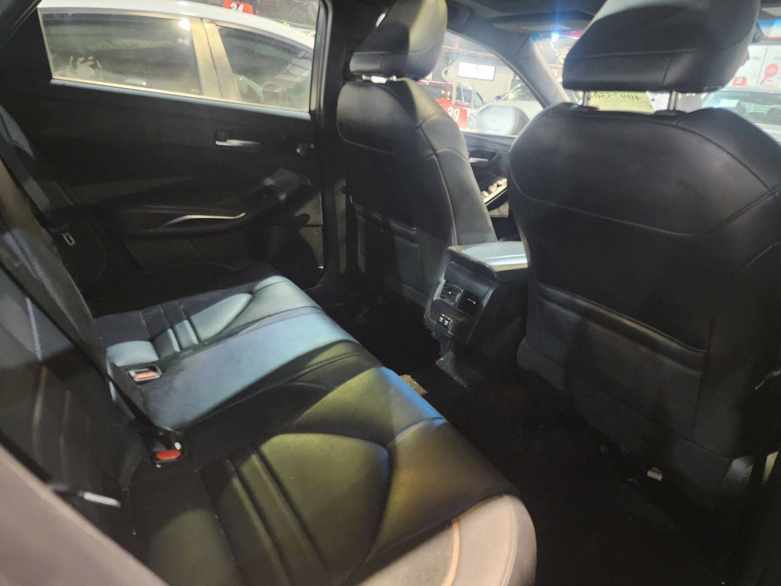 TOYOTA AVALON 2019 - Marhaba Auction Used Cars - Image 6