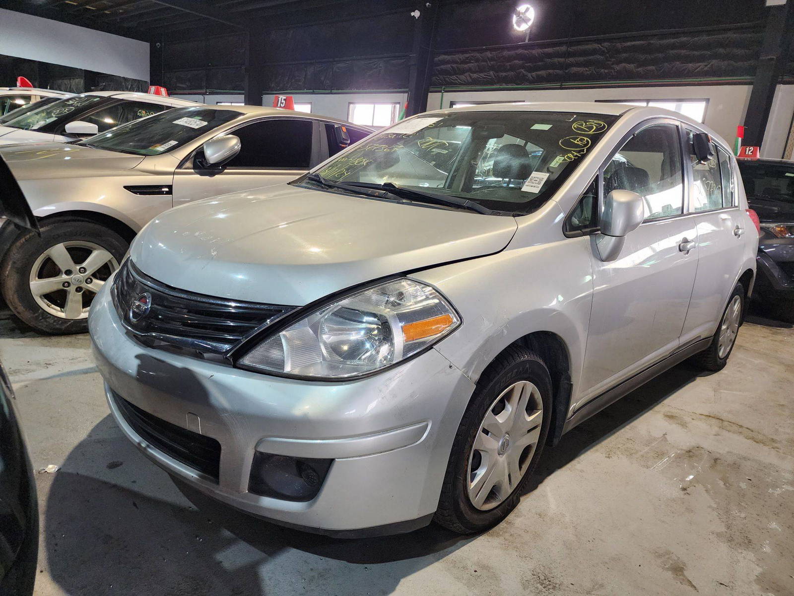2012 NISSAN VERSA — 180128 KM — Lot 12152851 — Main - Marhaba Auctions Used Cars - Image 3