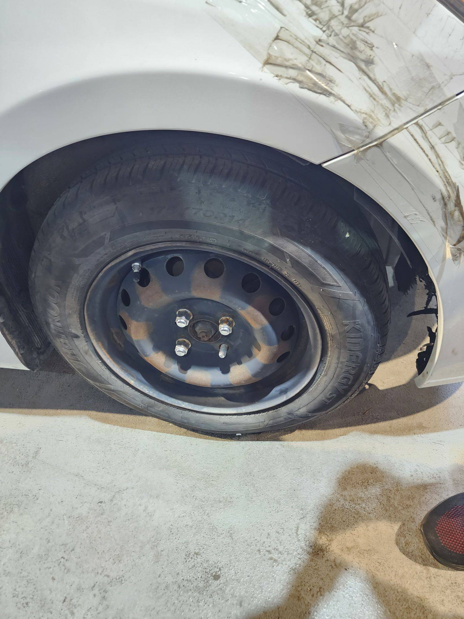 HYUNDAI ACCENT 2016 - Marhaba Auction Used Cars - Image 11