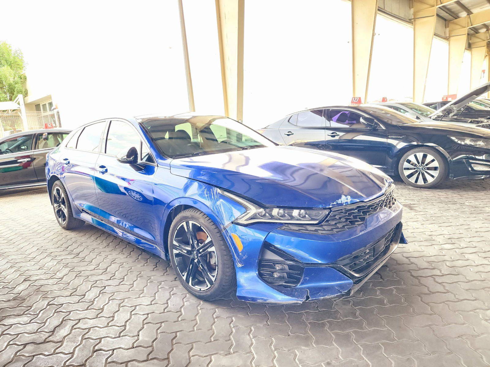 2021 KIA K5 — 69611 Miles — Lot 67773444 — Souq - Marhaba Auctions Used Cars - Image 5