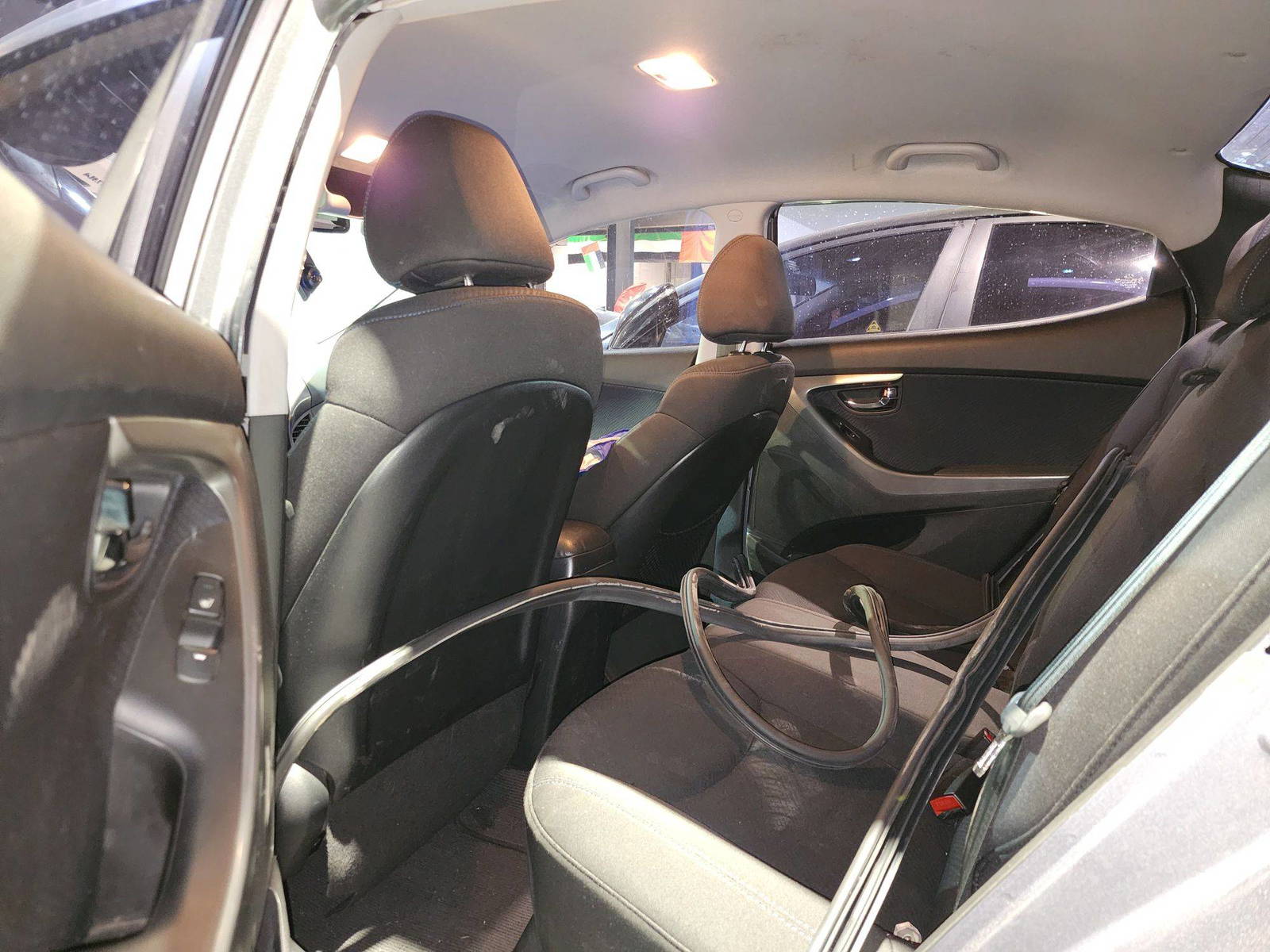 2012 HYUNDAI AVANTE — 112904 KM — Lot 455595 — Main - Marhaba Auctions Used Cars - Image 7
