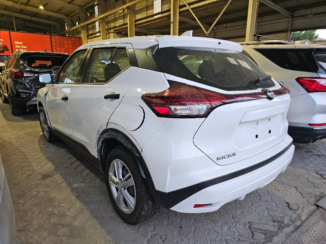 NISSAN KICKS