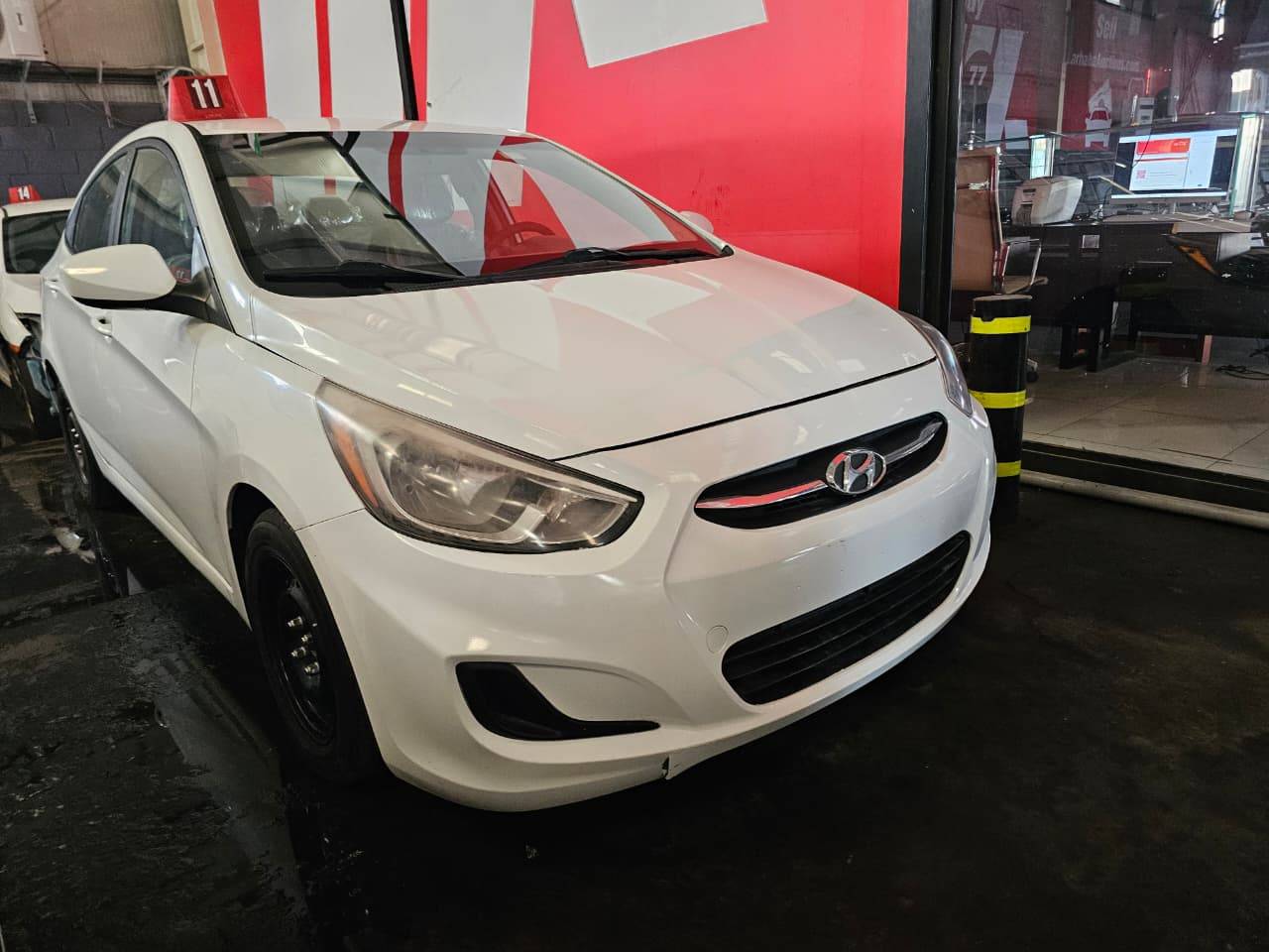 HYUNDAI ACCENT 2017 - Marhaba Auction Used Cars - Image 4