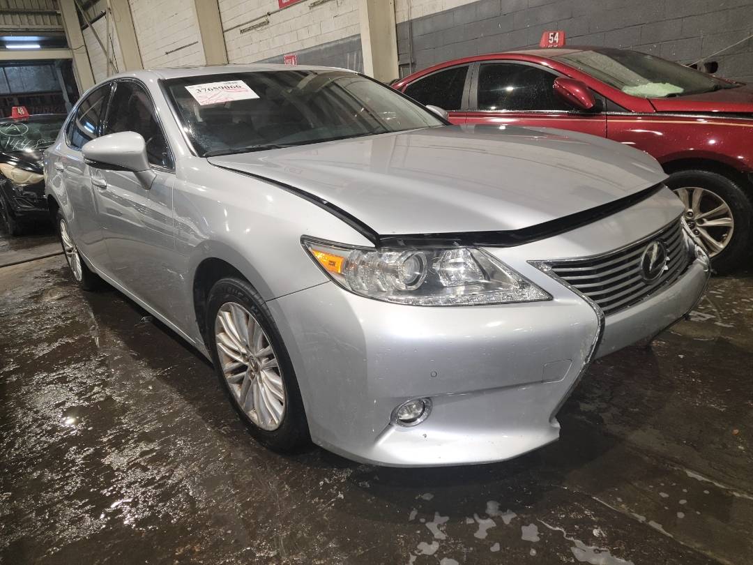 2015 LEXUS ES 350 — 126037 Miles — Lot 2208901 - Marhaba Auctions Used Cars - Image 6