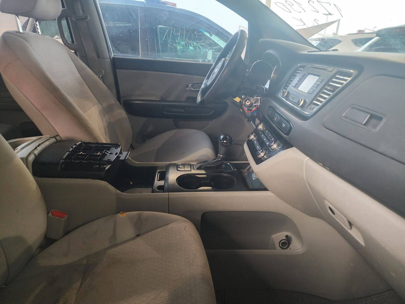 2016 KIA SEDONA — 88320 Miles — Lot 59950003 - Marhaba Auctions Used Cars - Image 8