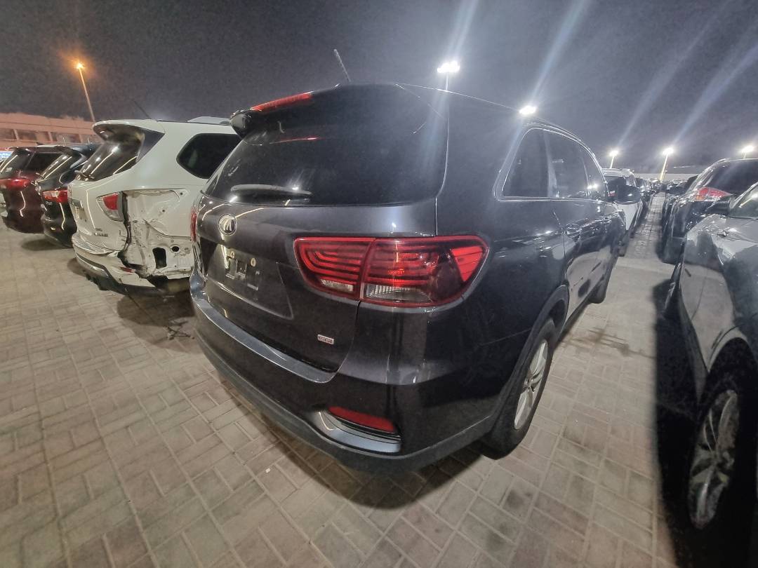 2019 KIA SORENTO — 164664 Miles — Lot 3KG523343 — Souq - Marhaba Auctions Used Cars - Image 11