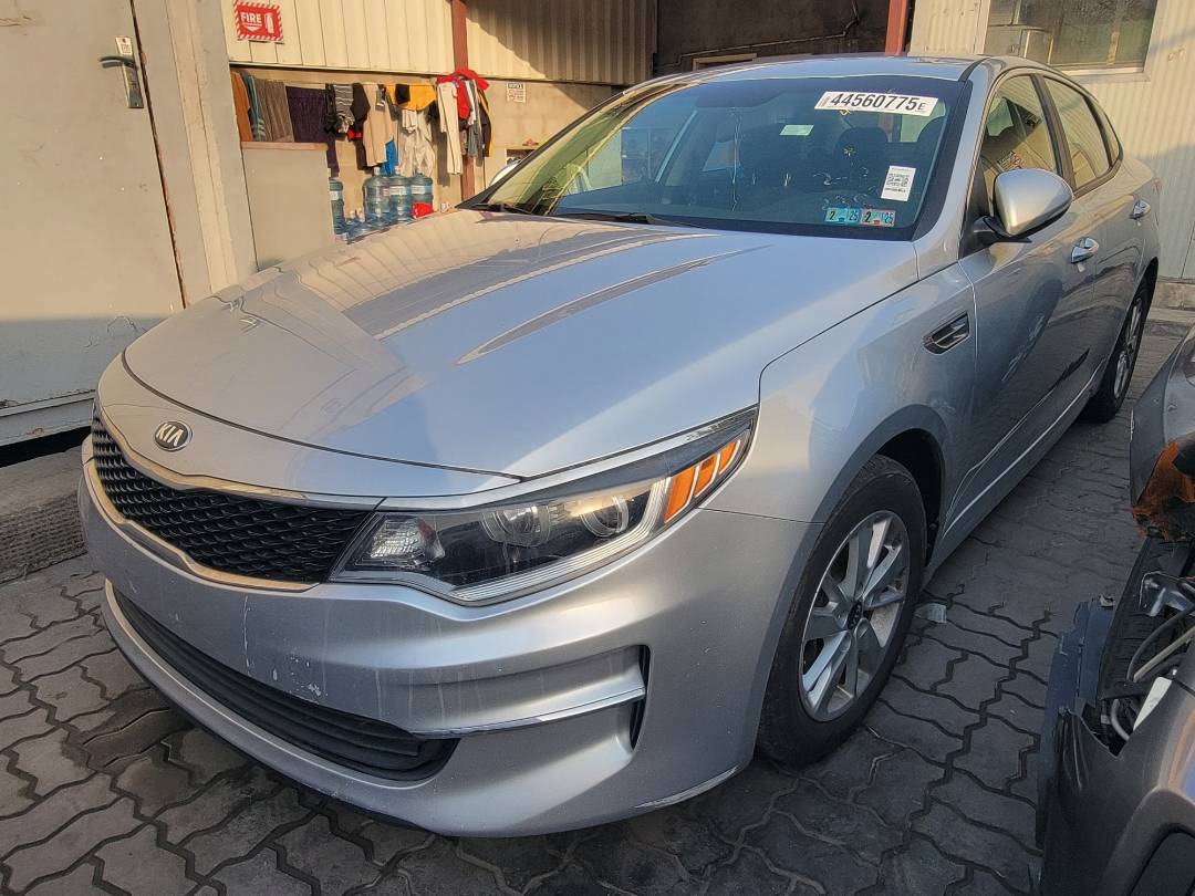 2018 KIA OPTIMA — 119089 Miles — Lot 44560775 — Main - Marhaba Auctions Used Cars - Image 10
