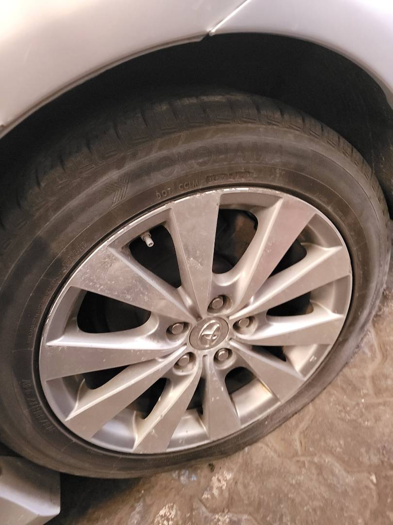 TOYOTA AVALON 2011 - Marhaba Auction Used Cars - Image 6