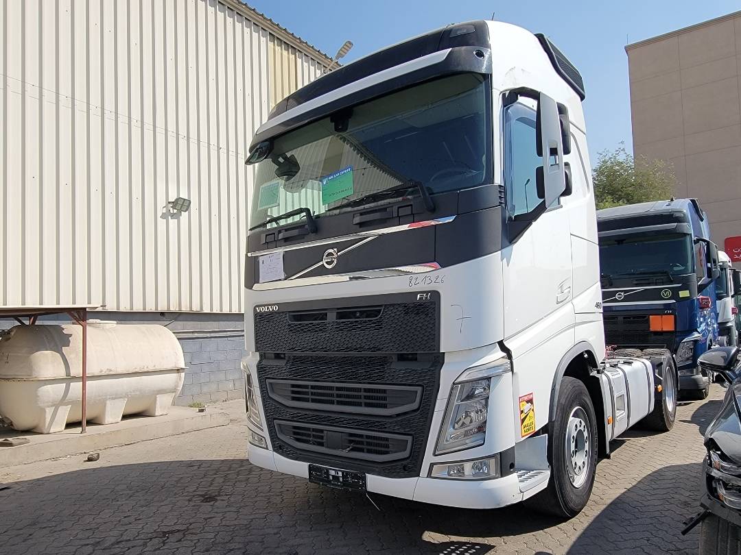 2017 VOLVO FH-Series — 899393 KM — Lot 821326 — Main - Marhaba Auctions Used Cars - Image 4