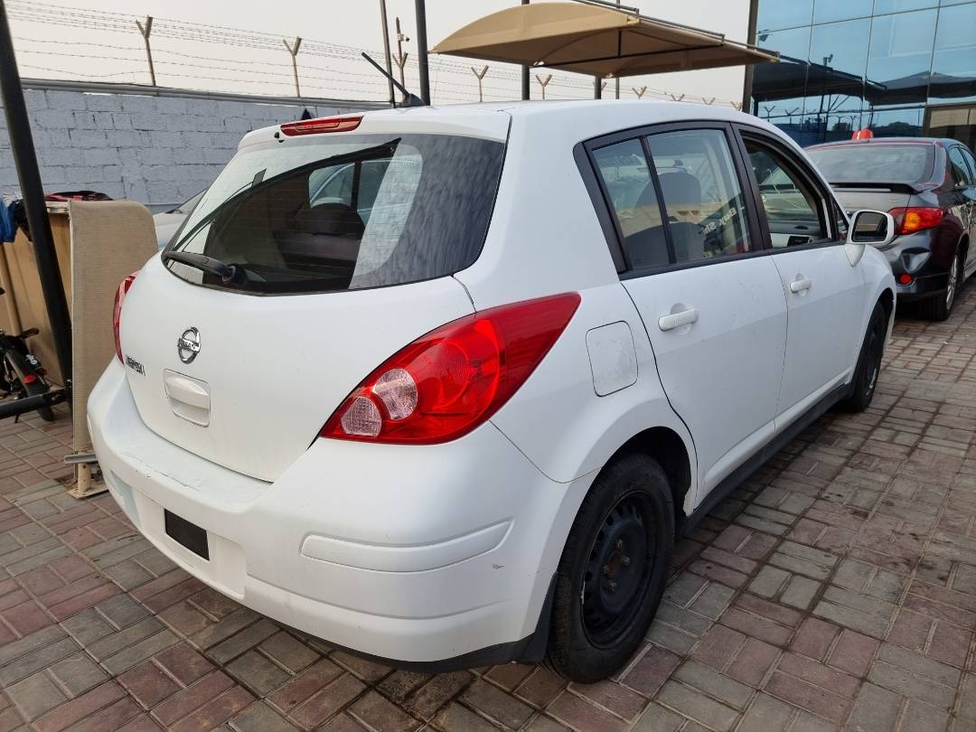 2008 NISSAN VERSA — 175535 Miles — Lot 125487 — Ind. 12 - Marhaba Auctions Used Cars - Image 4