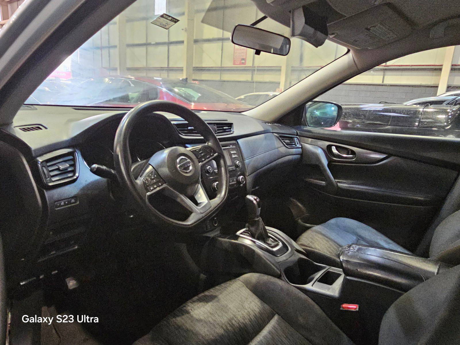 NISSAN ROGUE 2017 - Marhaba Auction Used Cars - Image 6