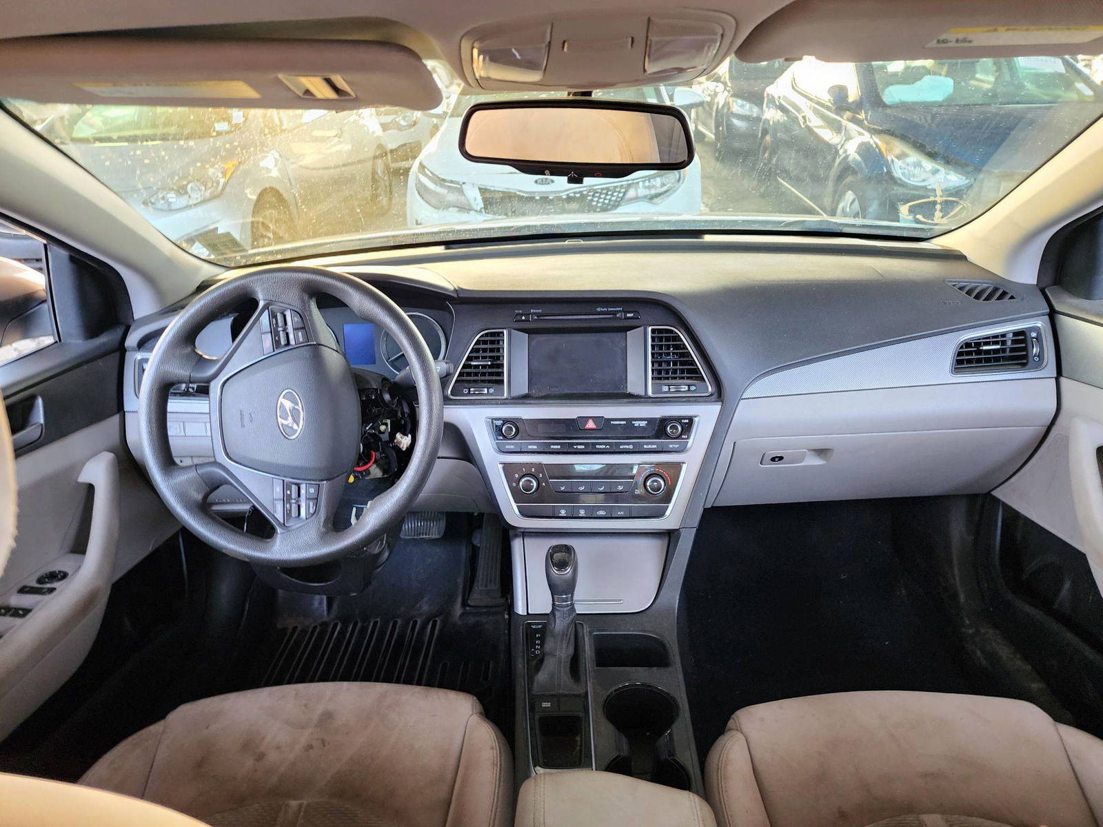 2016 HYUNDAI SONATA — 108599 Miles — Lot 51837914 — Souq - Marhaba Auctions Used Cars - Image 7