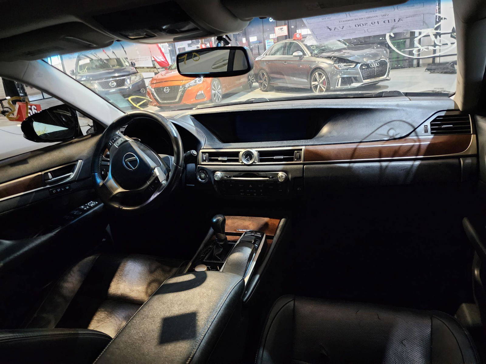 2015 LEXUS GS 350 — 136348 Miles — Lot 000413 — Souq - Marhaba Auctions Used Cars - Image 7