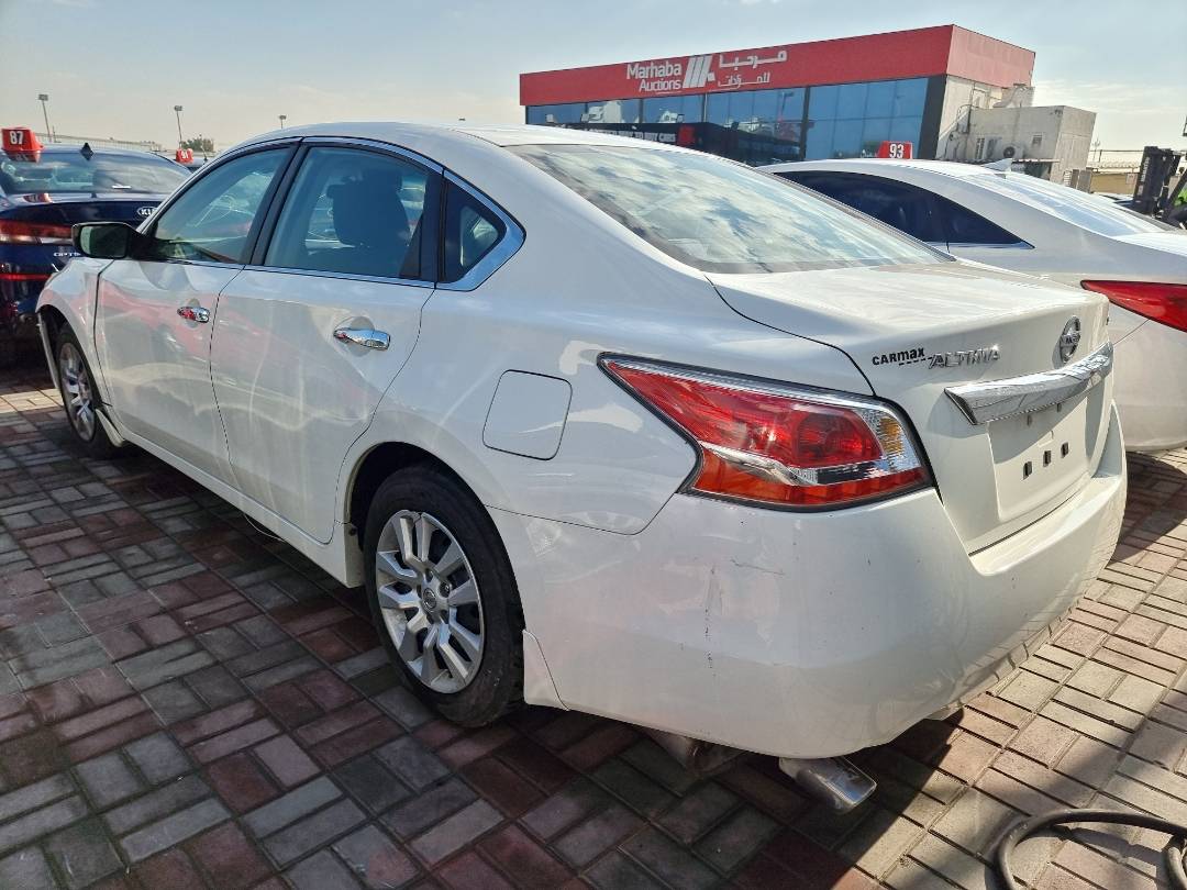 2015 NISSAN ALTIMA — 81836 Miles — Lot 125487 — Main - Marhaba Auctions Used Cars - Image 5