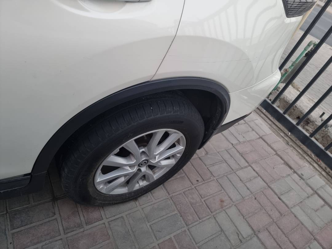 NISSAN ROGUE 2018 - Marhaba Auction Used Cars - Image 10