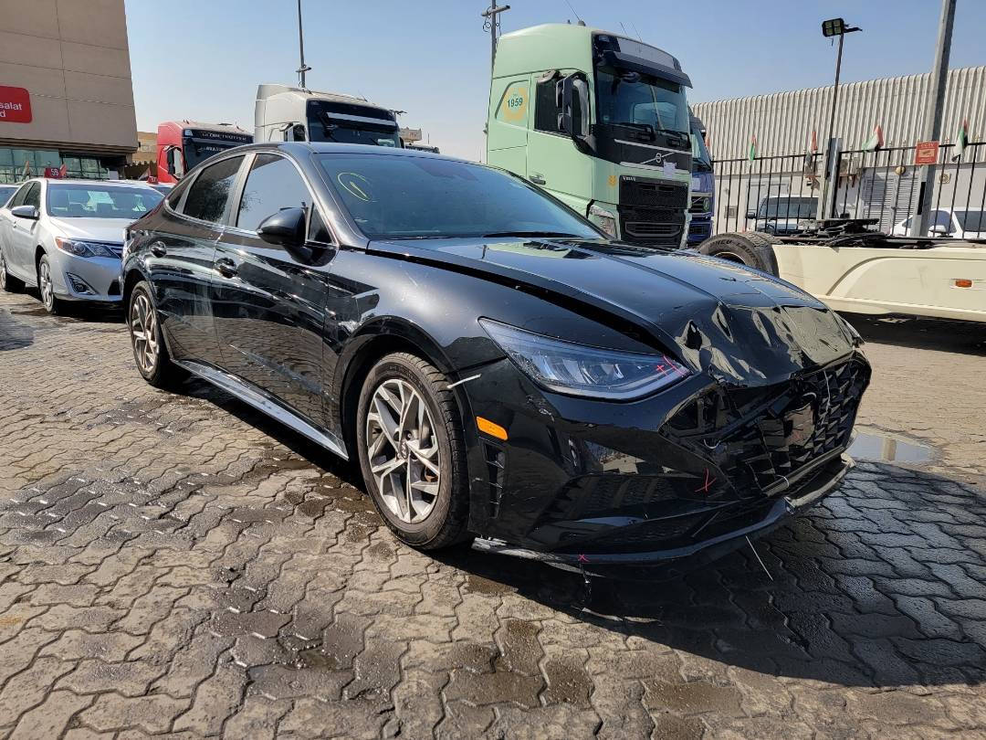 2021 HYUNDAI SONATA — 32135 Miles — Lot 77792734 — Main - Marhaba Auctions Used Cars - Image 4