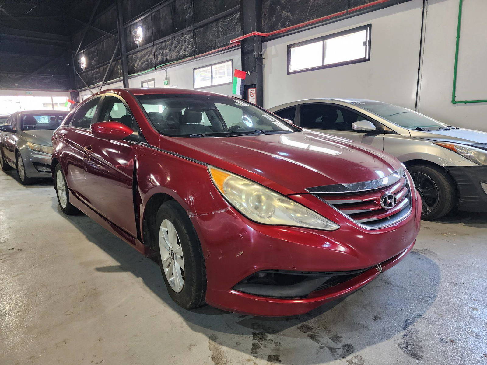 2014 HYUNDAI SONATA — 144881 Miles — Lot 29723 — Al Quoz - Marhaba Auctions Used Cars - Image 4