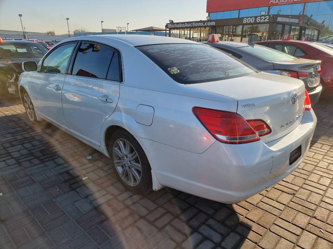 2006 TOYOTA AVALON — 204904 Miles — Lot 215487 — Souq - Marhaba Auctions Used Cars - Image 5