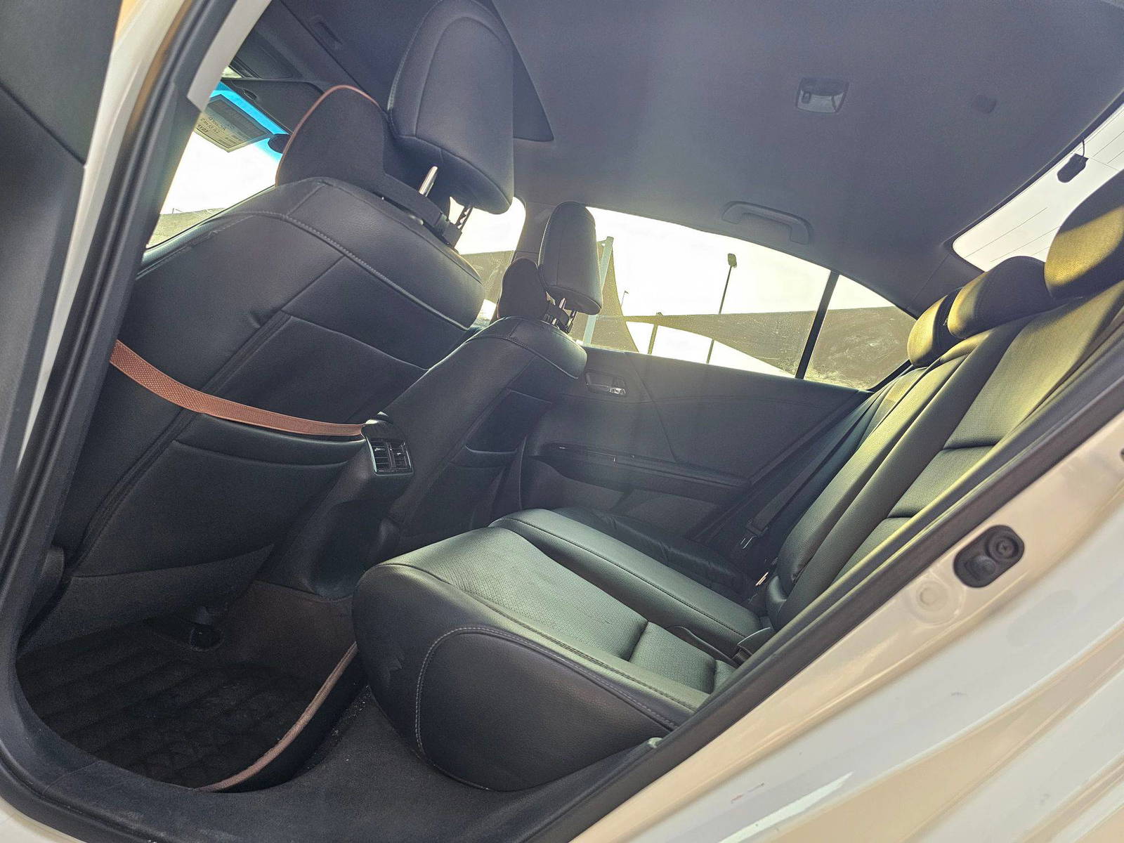 2015 HONDA ACCORD — 144963 KM — Lot 0FA510027 — Souq - Marhaba Auctions Used Cars - Image 6