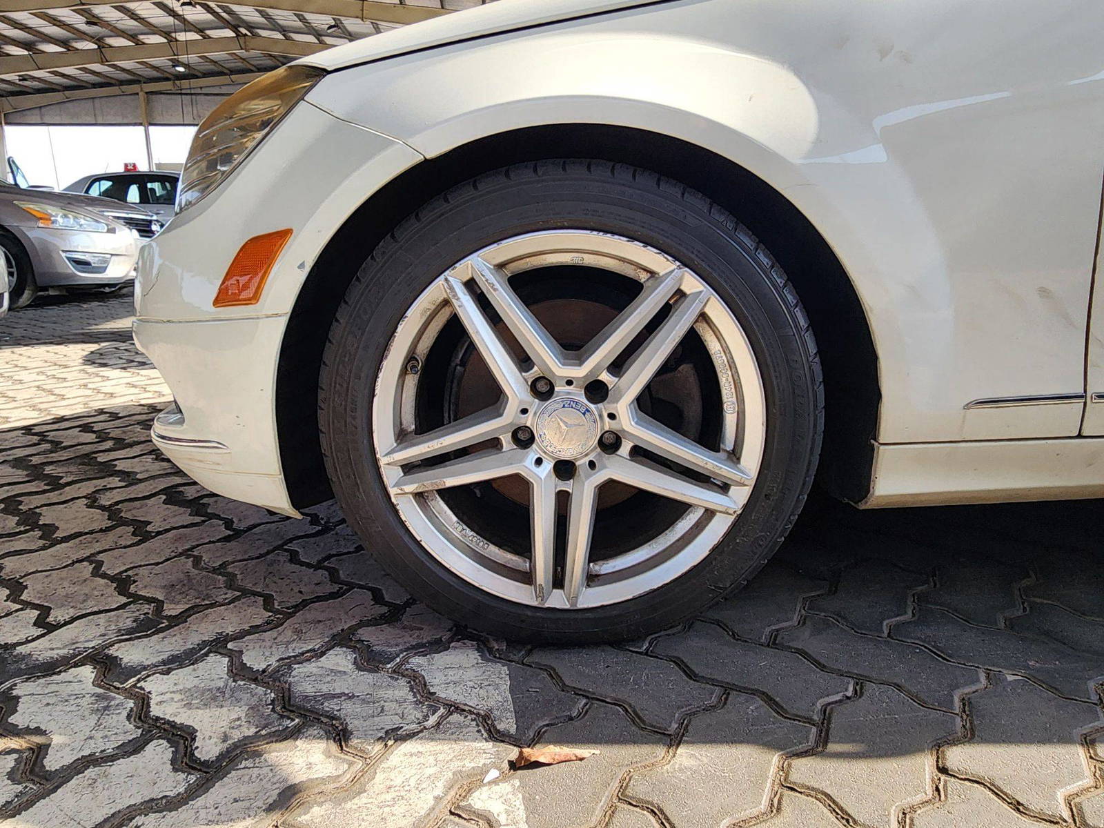 2011 MERCEDES BENZ C300 — 192054 Miles — Lot 39605792 — Souq - Marhaba Auctions Used Cars - Image 10