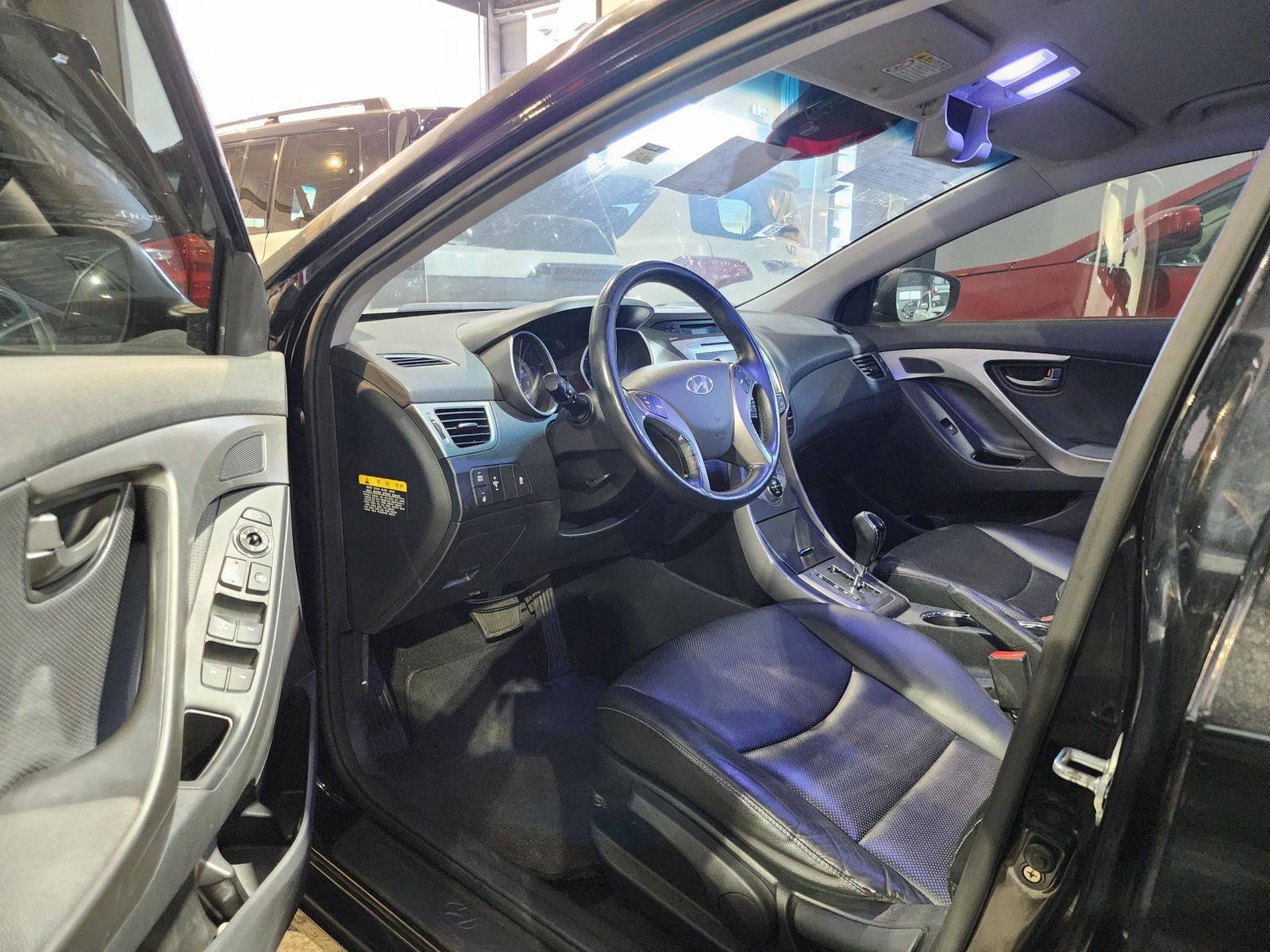 2013 HYUNDAI AVANTE — 143553 KM — Lot 649369 — Al Quoz - Marhaba Auctions Used Cars - Image 9