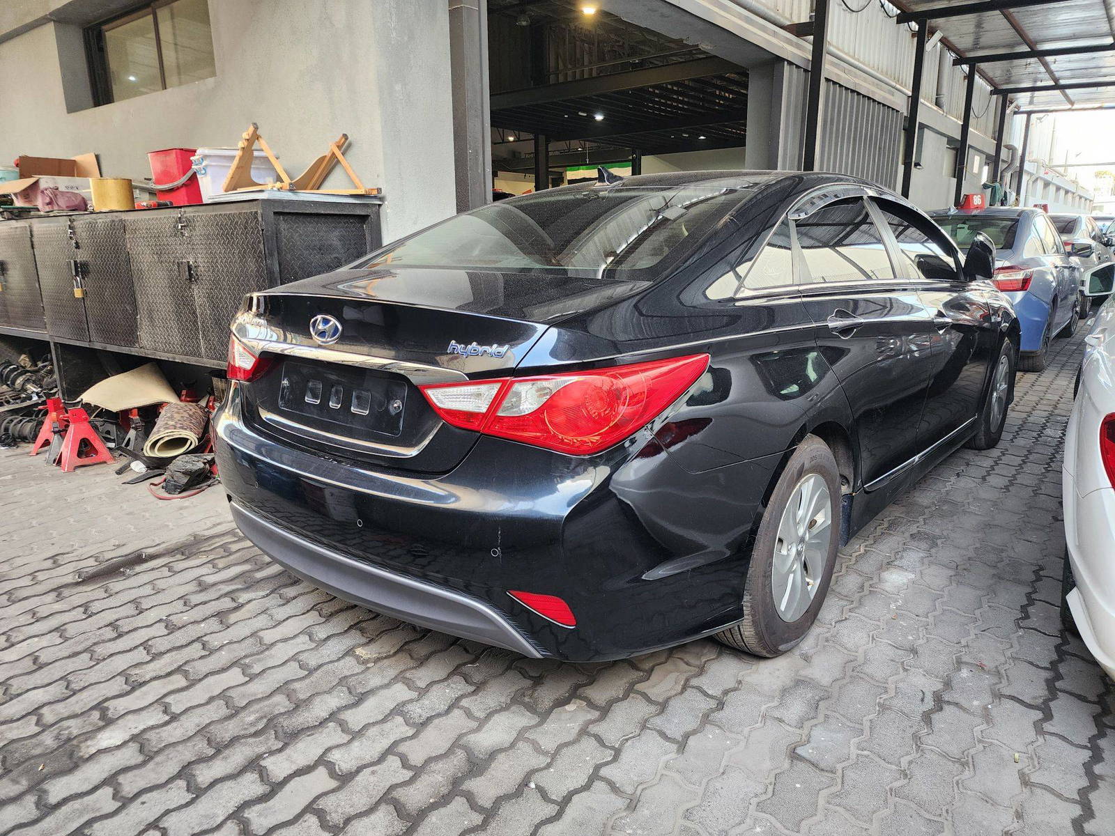 2014 HYUNDAI SONATA — 191072 KM — Lot 086495 — Souq - Marhaba Auctions Used Cars - Image 3
