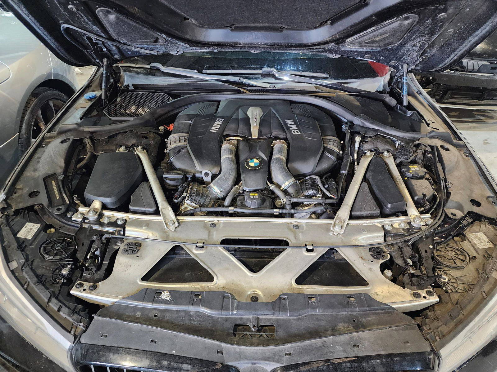 BMW 750 I 2019 - Marhaba Auction Used Cars - Image 11