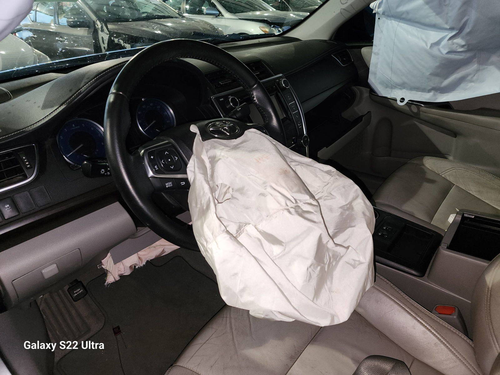 2015 TOYOTA CAMRY — 154324 Miles — Lot FR471980 - Marhaba Auctions Used Cars - Image 7