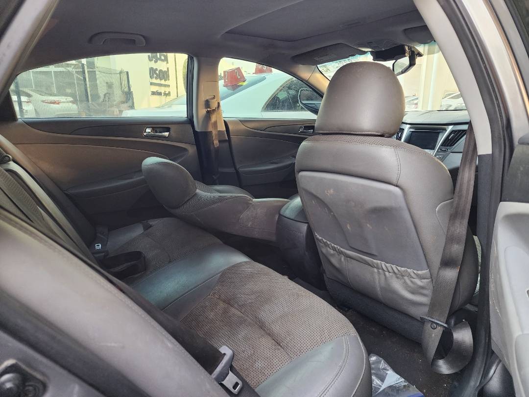 2013 HYUNDAI SONATA — 170696 Miles — Lot 82384443 — Main - Marhaba Auctions Used Cars - Image 4