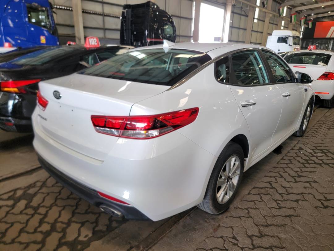 2017 KIA OPTIMA — 128780 Miles — Lot HG169397 — Main - Marhaba Auctions Used Cars - Image 4