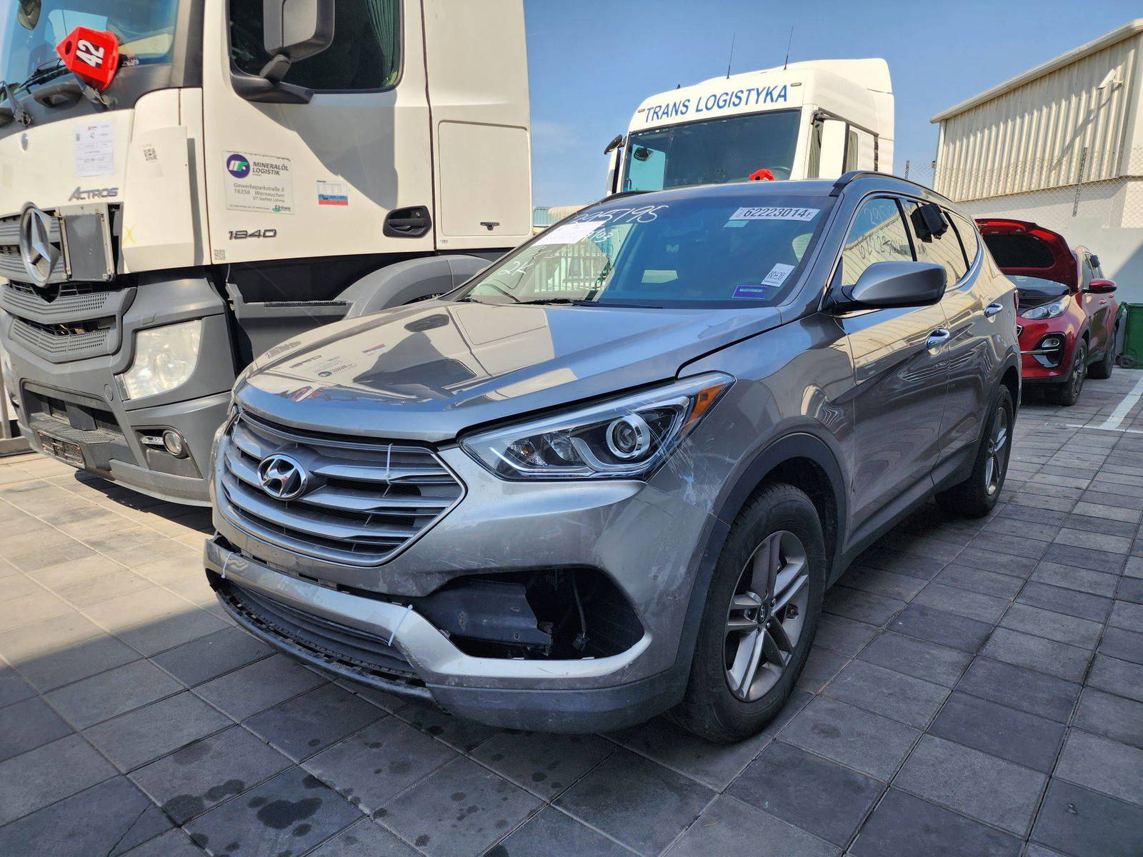 2017 HYUNDAI SANTA FE — 162478 Miles — Lot 62223014 — Main - Marhaba Auctions Used Cars - Image 5