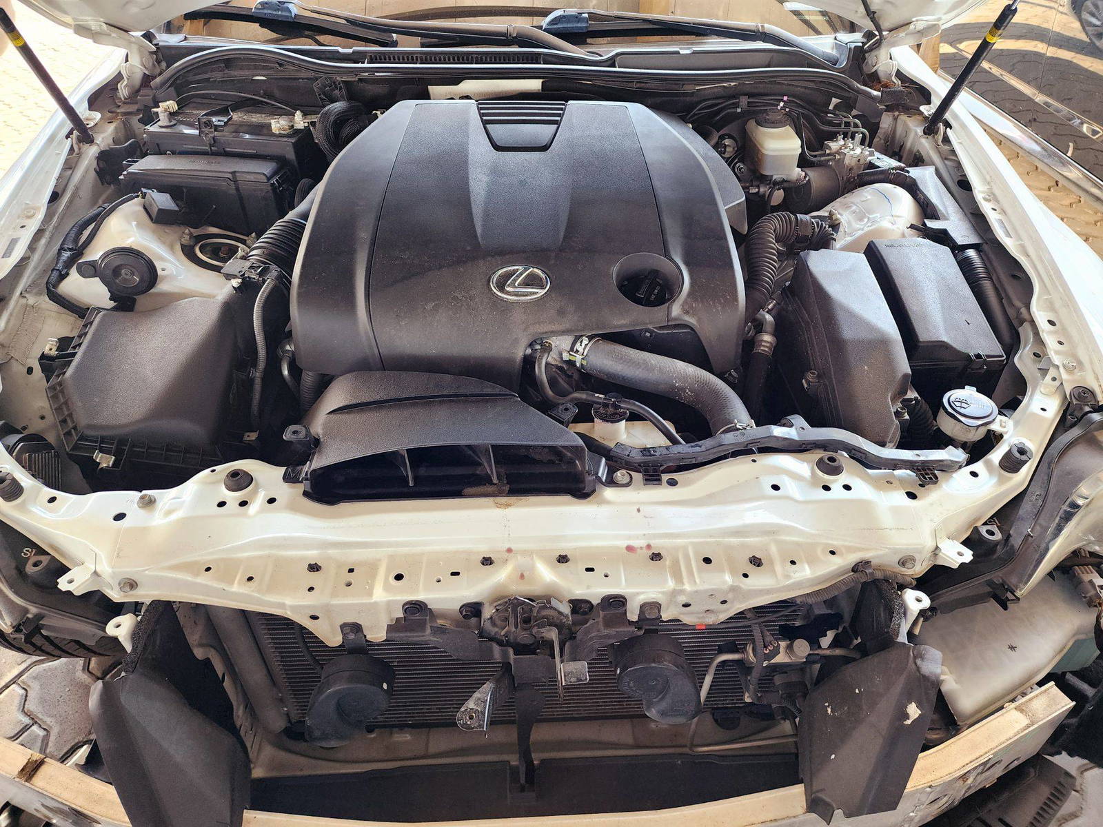 2014 LEXUS IS 250 — 203815 Miles — Lot 70722274 — Souq - Marhaba Auctions Used Cars - Image 12