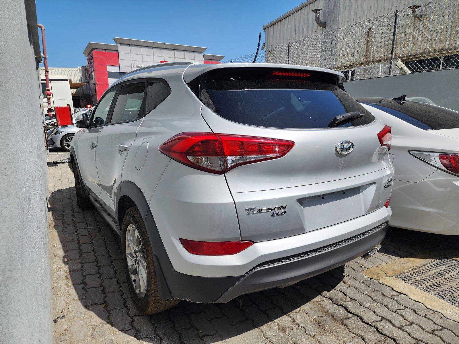 HYUNDAI TUCSON 2016 - Marhaba Auction Used Cars - Image 4