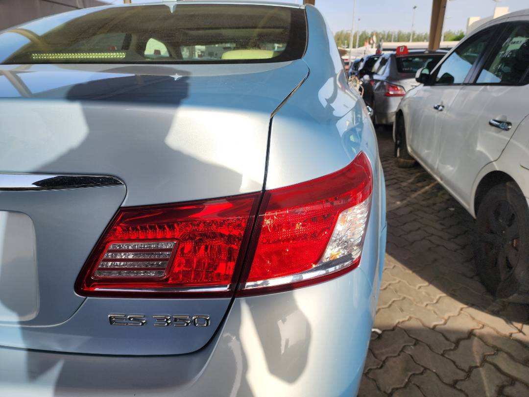2010 LEXUS ES 350 — 145911 Miles — Lot 41134024 - Marhaba Auctions Used Cars - Image 11