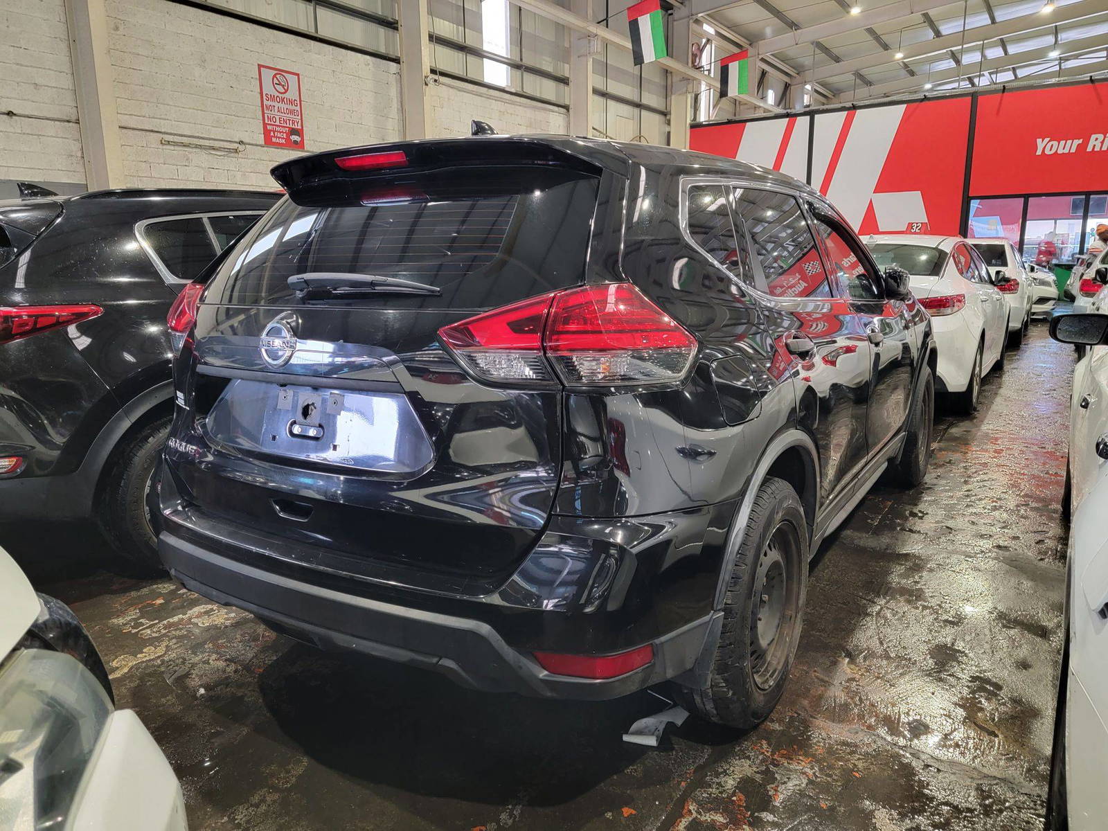 NISSAN ROGUE 2017 - Marhaba Auction Used Cars - Image 5