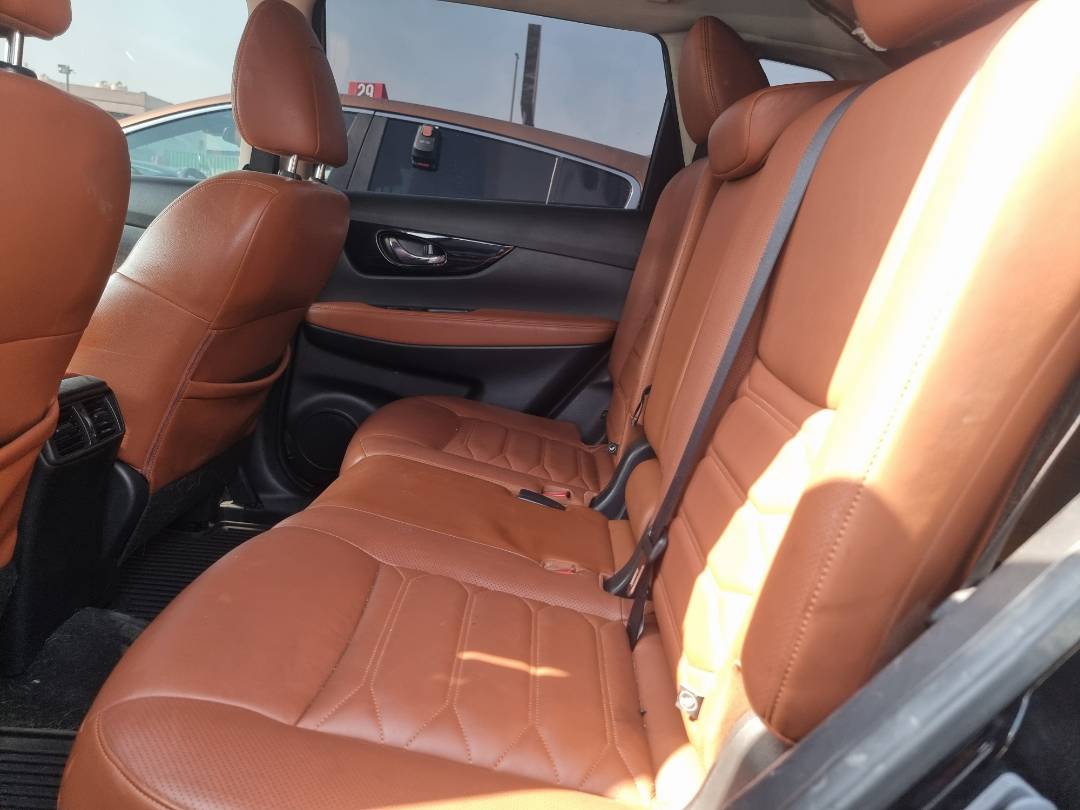 2018 NISSAN ROGUE — 250714 Miles — Lot 323197 — Ind. 12 - Marhaba Auctions Used Cars - Image 6