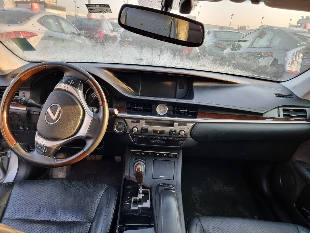 2013 LEXUS ES 350 — 189950 Miles — Lot 125487 — Main - Marhaba Auctions Used Cars - Image 8