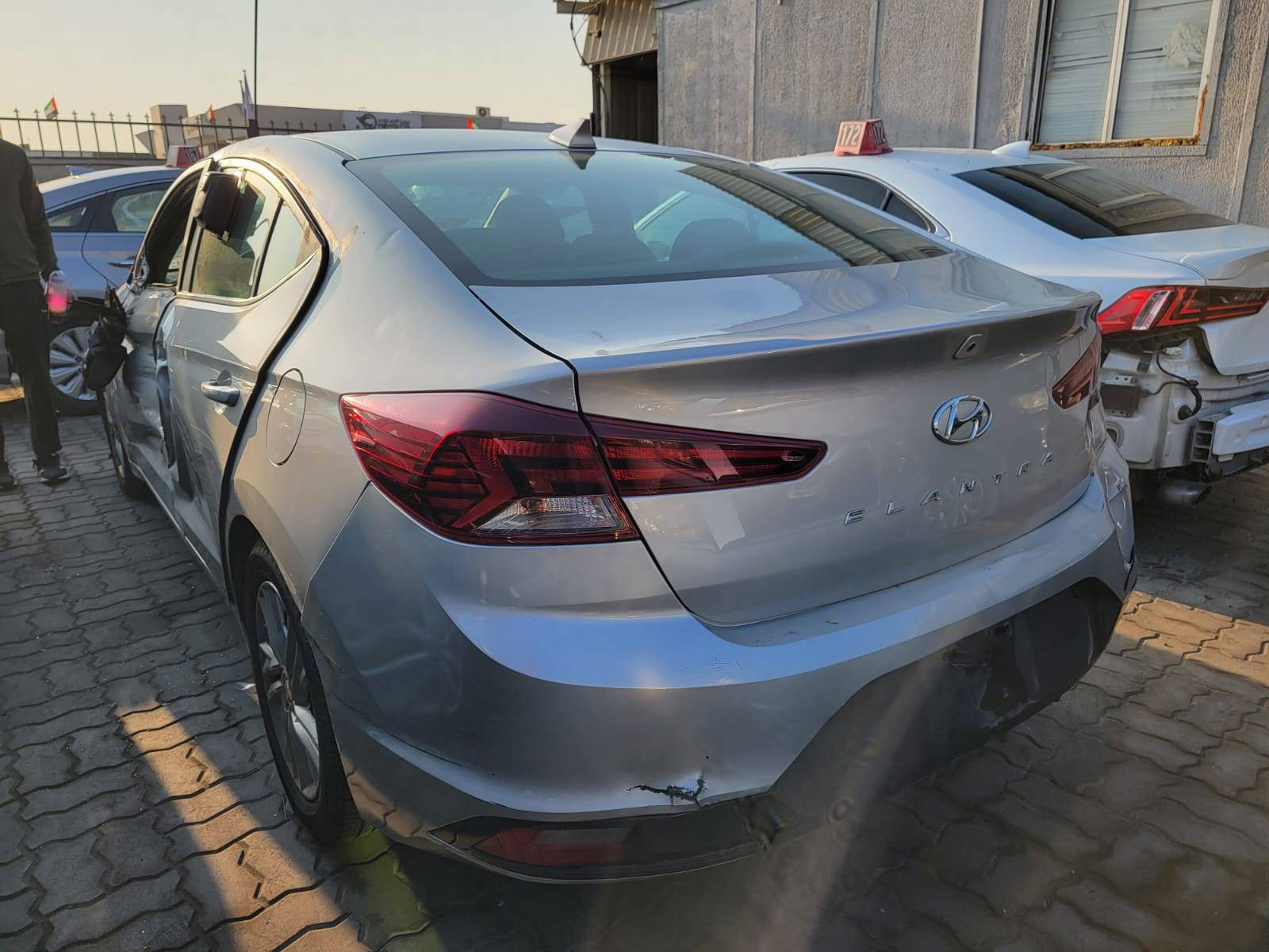 HYUNDAI ELANTRA 2020 - Marhaba Auction Used Cars - Image 4