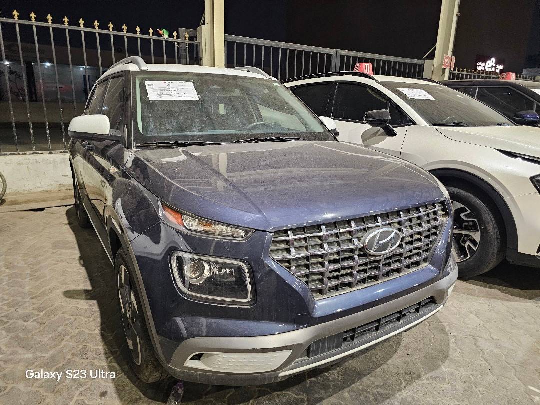 HYUNDAI VENUE DENIM