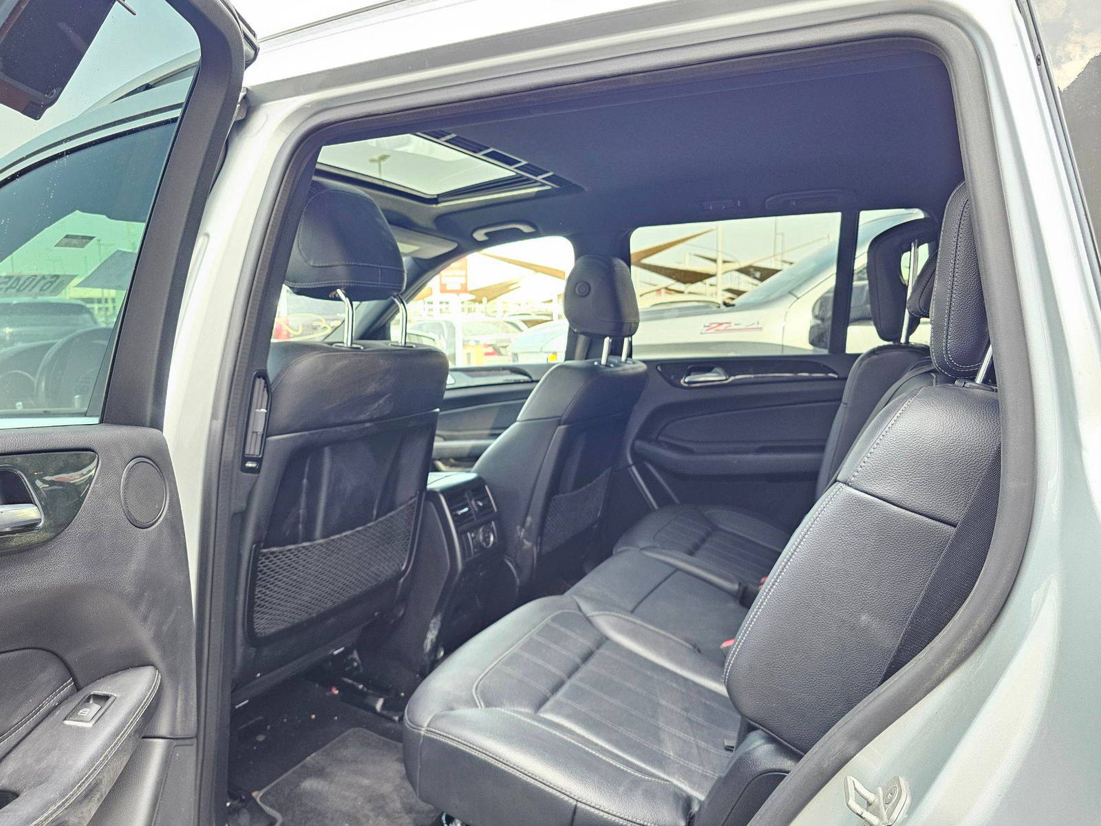 MERCEDES BENZ GLS 450 2017 - Marhaba Auction Used Cars - Image 6