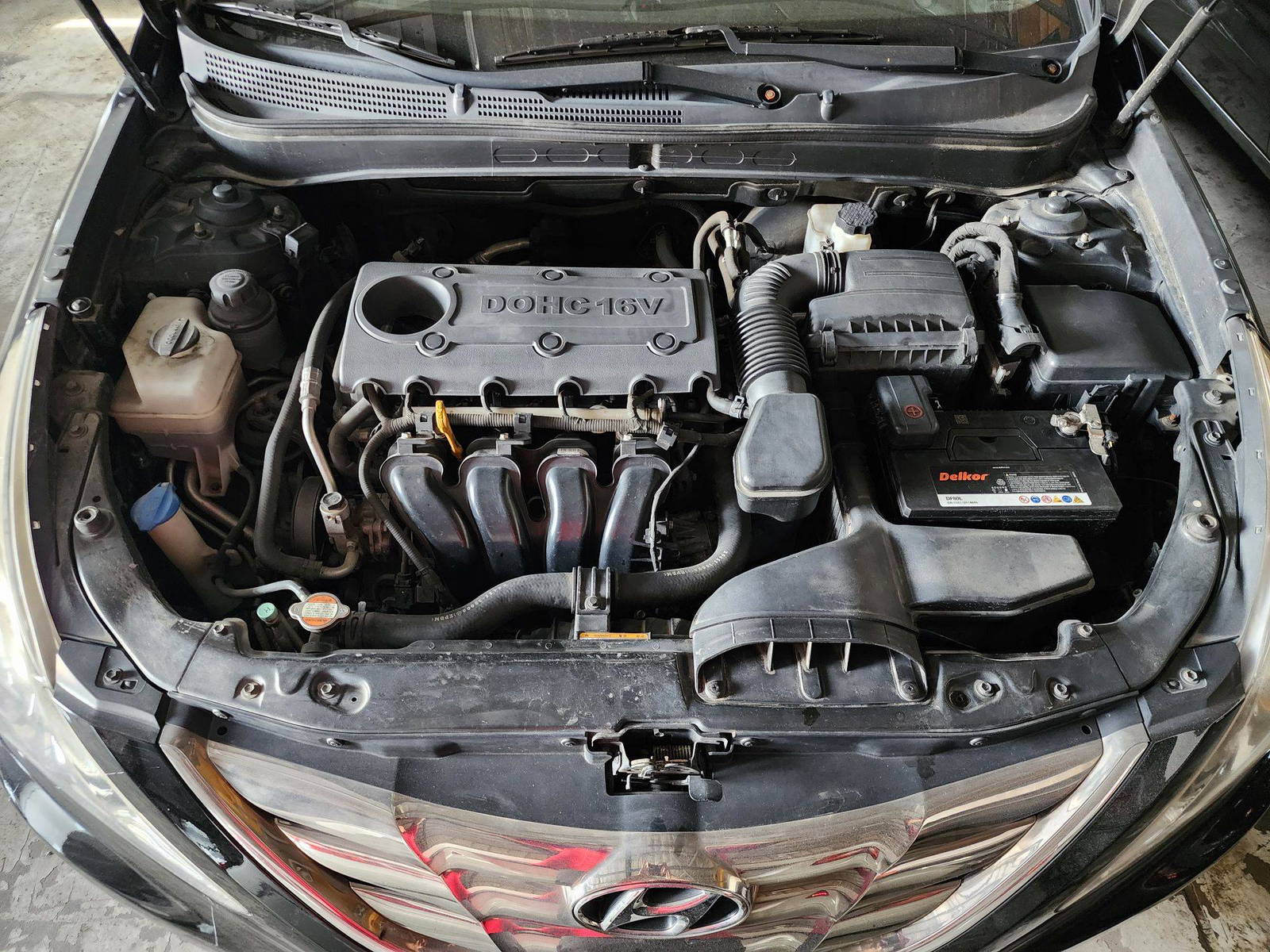 2010 HYUNDAI SONATA — 101065 KM — Lot 000326 — Main - Marhaba Auctions Used Cars - Image 12