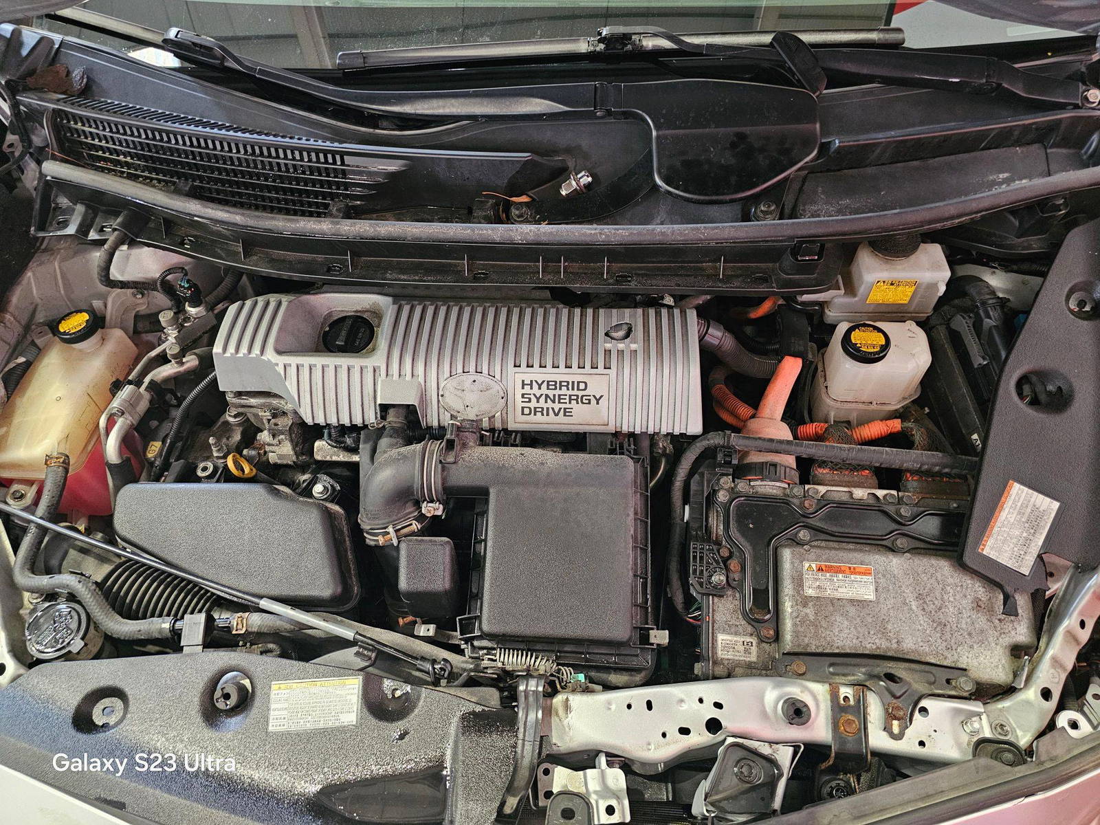2012 TOYOTA PRIUS V — 174767 Miles — Lot 89634835 — Main - Marhaba Auctions Used Cars - Image 11
